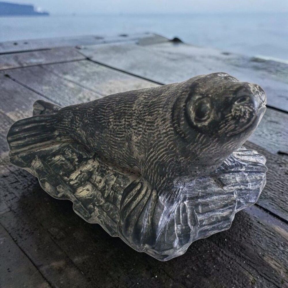 Wolf Original Canadian Soapstone Sea Lion Seal Carving Handmade Art Vintage